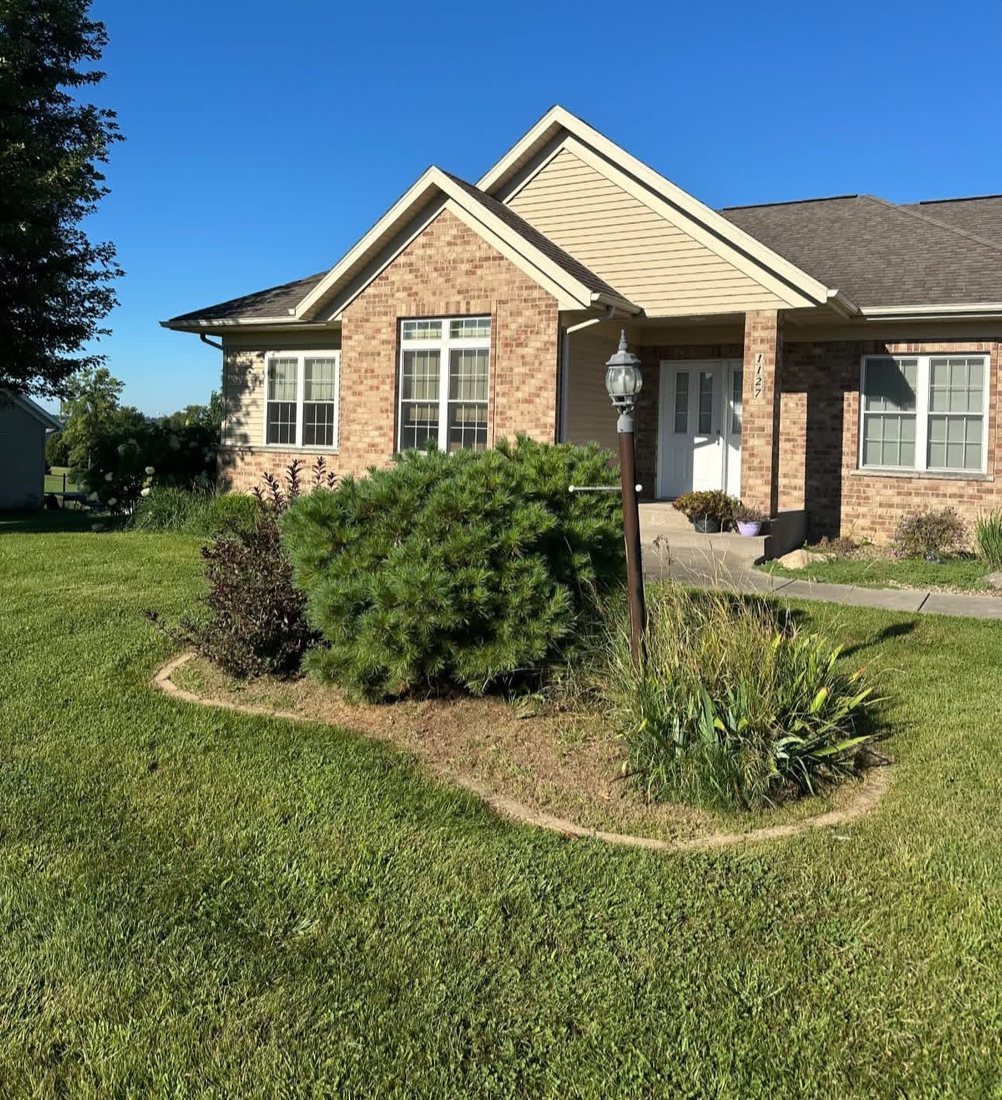 Landscape Island Refresh — before